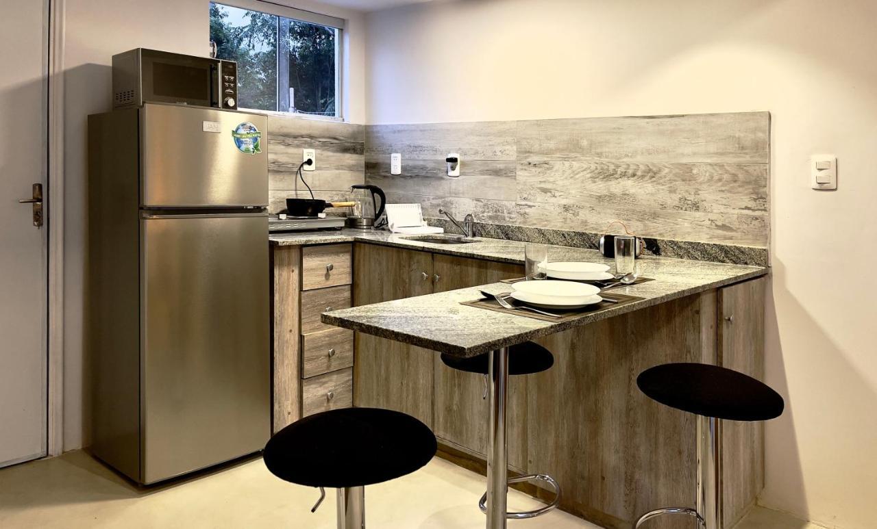 Tiny Houses En Asuncion. Zona Aeropuerto-Rakiura Luque Ngoại thất bức ảnh