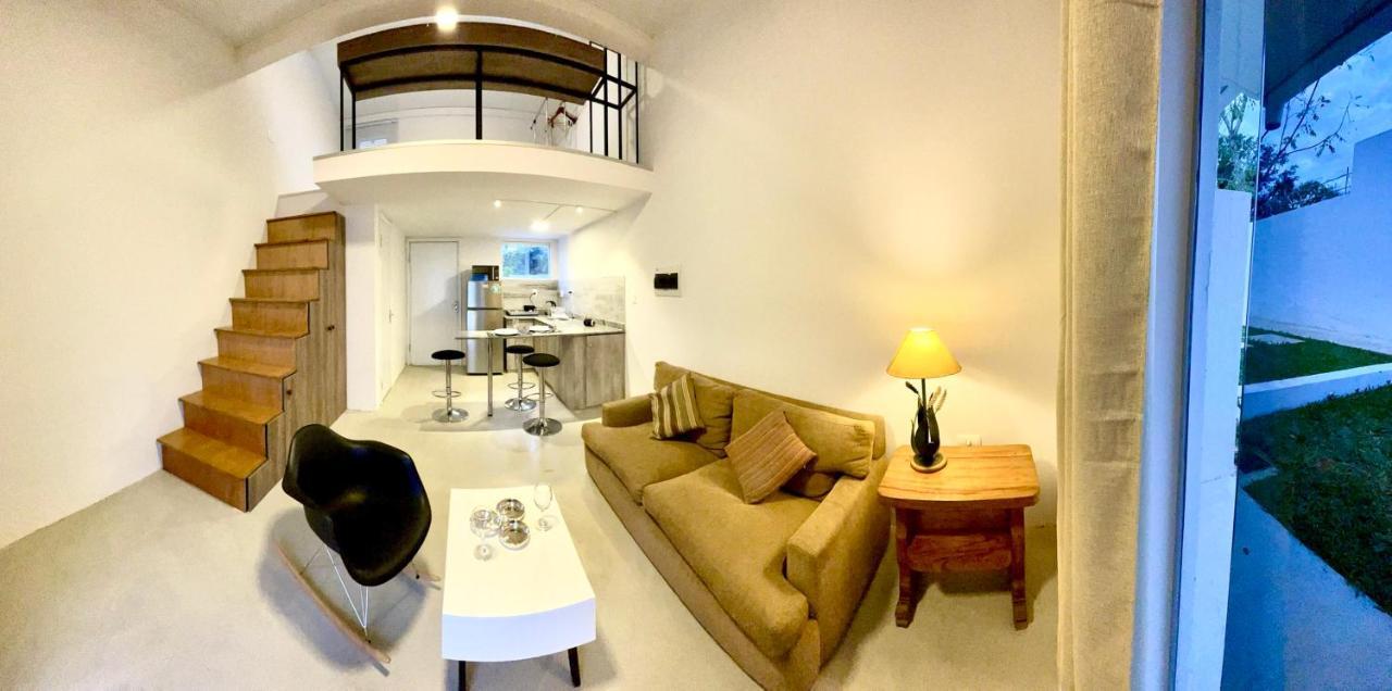 Tiny Houses En Asuncion. Zona Aeropuerto-Rakiura Luque Ngoại thất bức ảnh